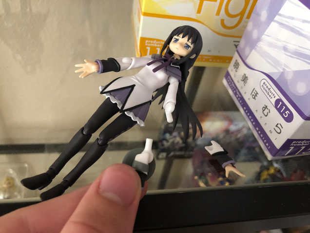 It’s kind of unnerving to disassemble them like this, I have to say.